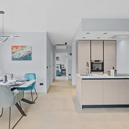 Alex Luxury 1 Apartment *